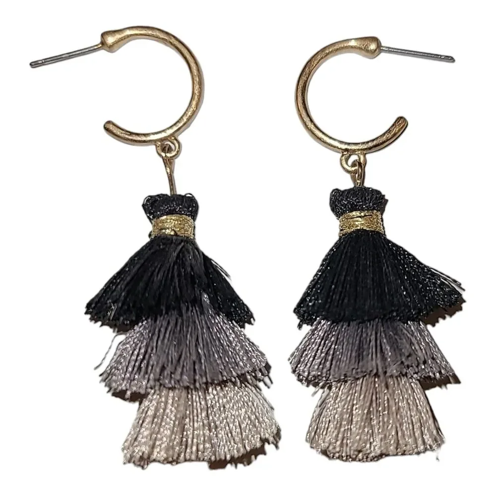 Matte Gold‎ Tone Black & Gray Ombre Triple Tassel Dangle Earrings